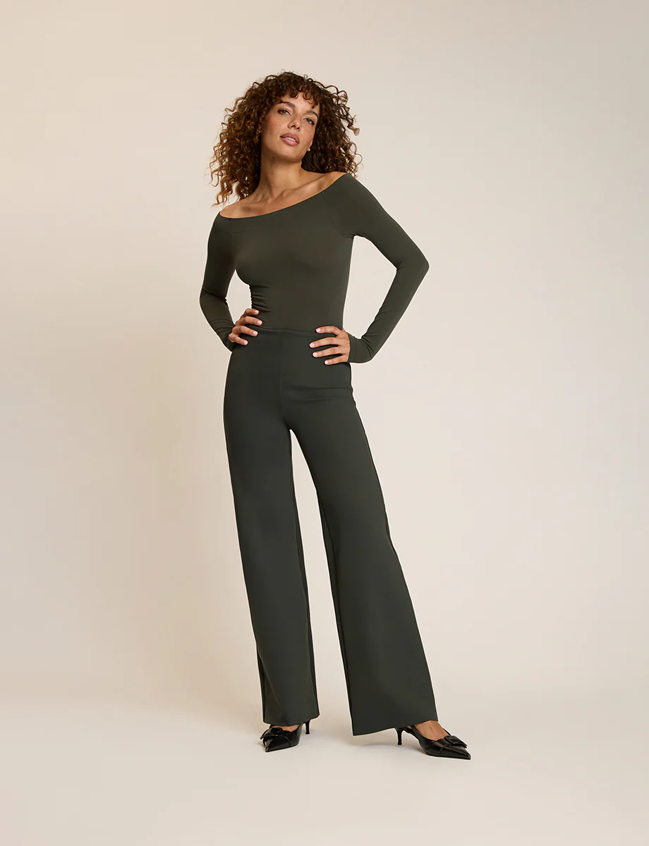 Ballet Off-Shoulder Bodysuit with Thumbholes - Image 10